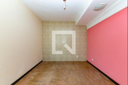 Quarto 1 de casa para alugar com 3 quartos, 150m² em Caiçaras, Belo Horizonte