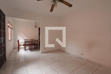 Sala de casa para alugar com 3 quartos, 150m² em Jardim Santa Adelia, São Paulo