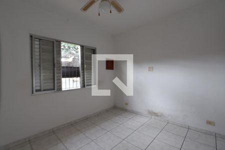 Quarto 1 de casa para alugar com 3 quartos, 150m² em Jardim Santa Adelia, São Paulo