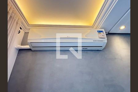 Sala/Cozinha de apartamento para alugar com 1 quarto, 47m² em Itaim Bibi, São Paulo