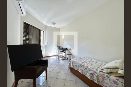 Quarto 1 de apartamento para alugar com 4 quartos, 240m² em Centro, Florianópolis