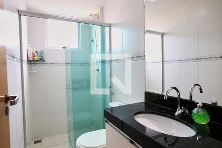 Banheiro da Suíte de apartamento à venda com 3 quartos, 79m² em Sagrada Família, Belo Horizonte