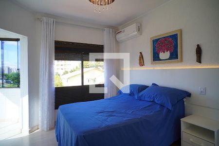 Suíte  de apartamento à venda com 2 quartos, 70m² em Jardim Floresta, Porto Alegre