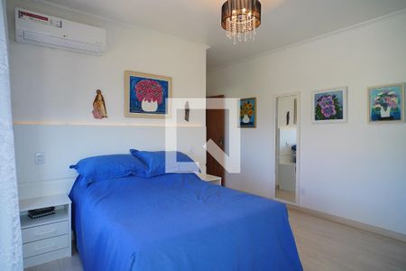 Suíte de apartamento à venda com 2 quartos, 70m² em Jardim Floresta, Porto Alegre