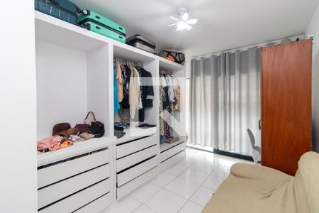 Quarto 1 de casa para alugar com 4 quartos, 300m² em Padre Miguel, Rio de Janeiro