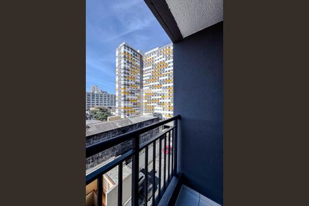 Varanda de kitnet/studio para alugar com 1 quarto, 25m² em Tatuapé, São Paulo