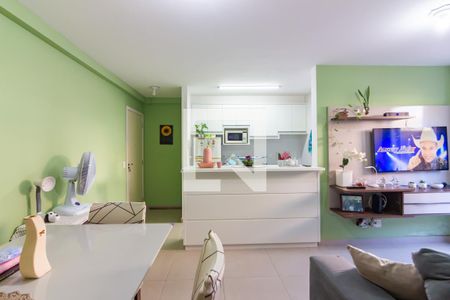 Sala  de apartamento à venda com 2 quartos, 54m² em Novo Osasco, Osasco