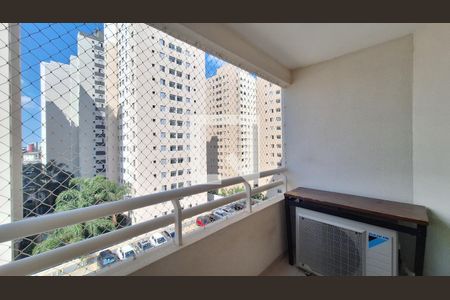 Varanda  de apartamento para alugar com 2 quartos, 70m² em Água Branca, São Paulo