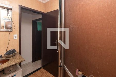 Banheiro de casa à venda com 2 quartos, 73m² em Vila Leonor, São Paulo