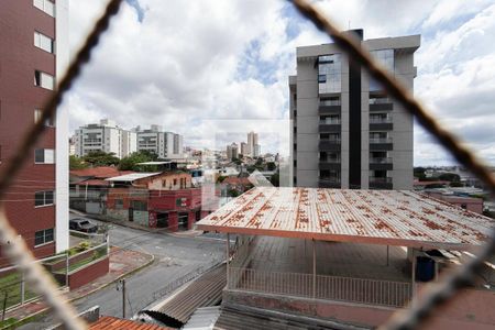 Quarto 1 - Vista de apartamento à venda com 3 quartos, 80m² em Alto Caiçaras, Belo Horizonte