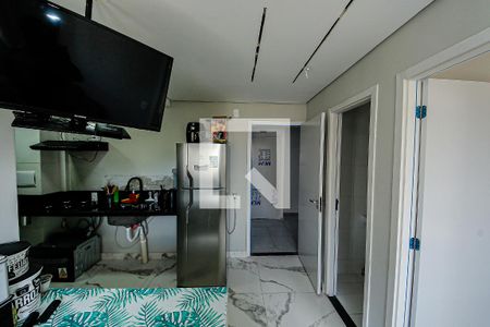 Sala/Cozinha de apartamento para alugar com 2 quartos, 32m² em Parque São Lourenço, São Paulo