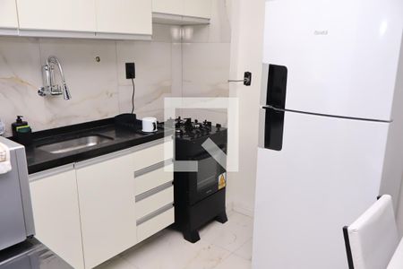 Apartamento para alugar com 2 quartos, 54m² em Costa Azul, Salvador