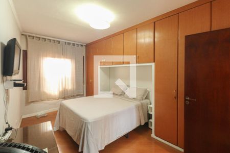 Suíte 1 de casa à venda com 4 quartos, 325m² em Jardim Guapira, São Paulo