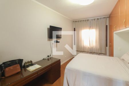 Suíte 1 de casa à venda com 4 quartos, 325m² em Jardim Guapira, São Paulo