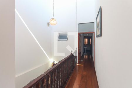 Corredor de casa à venda com 4 quartos, 325m² em Jardim Guapira, São Paulo
