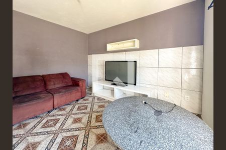 Sala de TV de casa para alugar com 3 quartos, 250m² em Forquilhas, São José