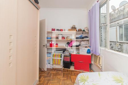 Quarto 1 de apartamento à venda com 2 quartos, 49m² em Menino Deus, Porto Alegre