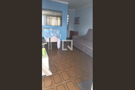 Sala de casa para alugar com 2 quartos, 55m² em Itaquera, São Paulo