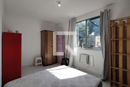 Quarto 1 de apartamento para alugar com 2 quartos, 58m² em Pechincha, Rio de Janeiro