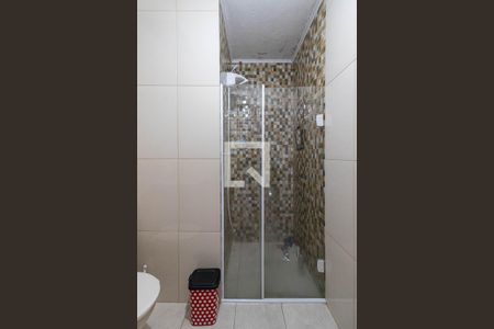 Banheiro de casa à venda com 2 quartos, 68m² em Vila Robertina, São Paulo