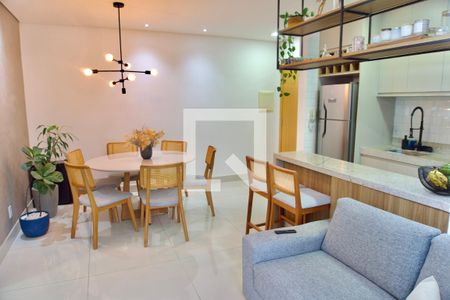 Sala de apartamento à venda com 2 quartos, 63m² em Buritis, Belo Horizonte