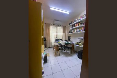 Quarto de casa de condomínio para alugar com 4 quartos, 140m² em Itapuã, Salvador
