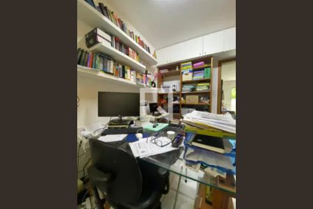 Quarto de casa de condomínio para alugar com 4 quartos, 140m² em Itapuã, Salvador