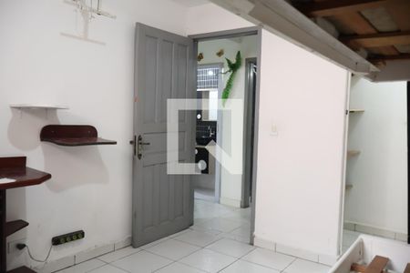 Quarto 1 de casa para alugar com 2 quartos, 200m² em Jardim Egle, São Paulo