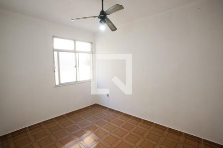 Quarto 1 de apartamento para alugar com 2 quartos, 53m² em Jacarepaguá, Rio de Janeiro