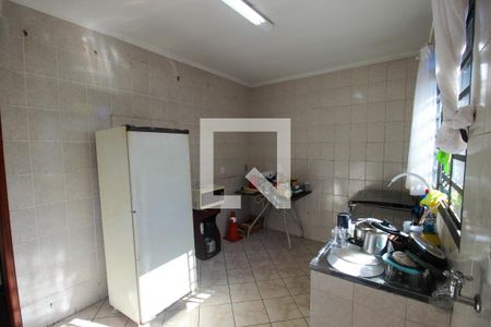 Cozinha de casa para alugar com 3 quartos, 140m² em Jardim Emília, Sorocaba