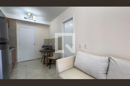 Sala e Cozinha de apartamento para alugar com 1 quarto, 31m² em Vila Cordeiro, São Paulo