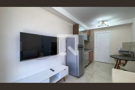 Sala e Cozinha de apartamento para alugar com 1 quarto, 31m² em Vila Cordeiro, São Paulo