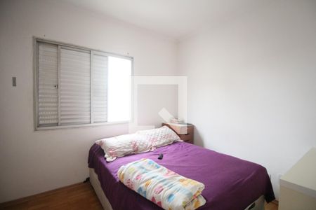 Quarto 1 de apartamento para alugar com 2 quartos, 65m² em Vila Pirajussara, São Paulo