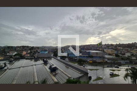 Apartamento à venda com 3 quartos, 72m² em Jardim Santo André, Santo André