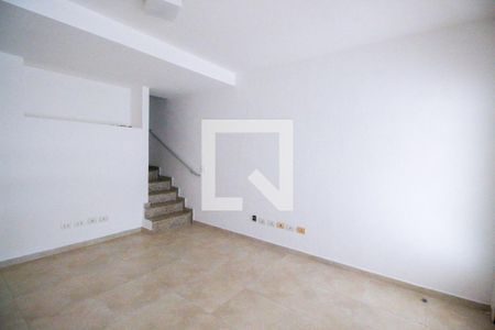 Sala de casa à venda com 3 quartos, 120m² em Chácara Santo Antônio (zona Sul), São Paulo