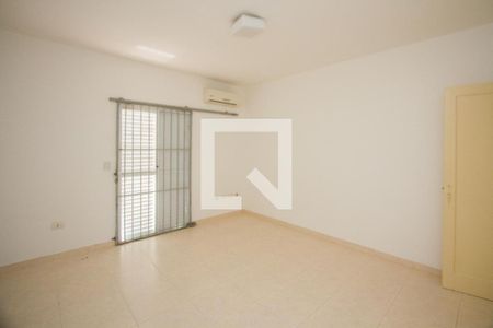 Casa à venda com 3 quartos, 120m² em Chácara Santo Antônio (zona Sul), São Paulo