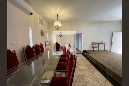 Sala de casa à venda com 6 quartos, 400m² em Butantã, São Paulo