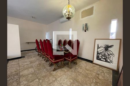 Sala de casa à venda com 6 quartos, 400m² em Butantã, São Paulo