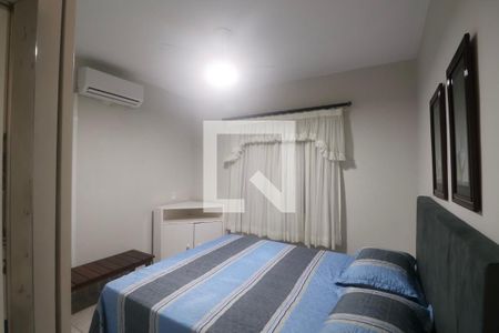 Suíte de apartamento para alugar com 2 quartos, 70m² em Centro, Guarujá