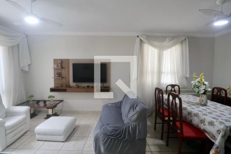 Sala de apartamento para alugar com 2 quartos, 70m² em Centro, Guarujá