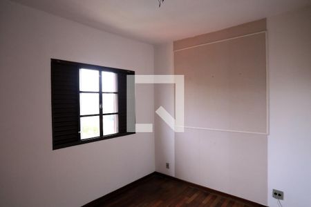 Quarto 1 de apartamento para alugar com 3 quartos, 119m² em Ipiranga, Belo Horizonte