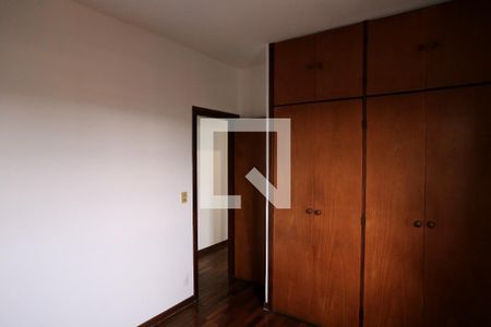 Quarto 1 de apartamento para alugar com 3 quartos, 119m² em Ipiranga, Belo Horizonte