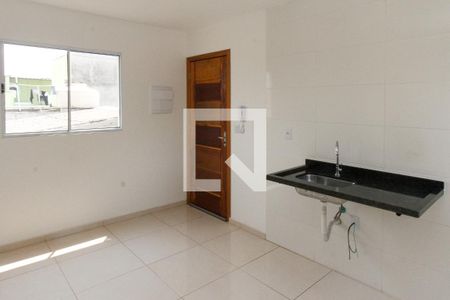 Sala e Cozinha de apartamento à venda com 2 quartos, 38m² em Chácara Califórnia, São Paulo