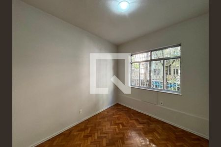 Quarto 1 de apartamento para alugar com 2 quartos, 80m² em Copacabana, Rio de Janeiro