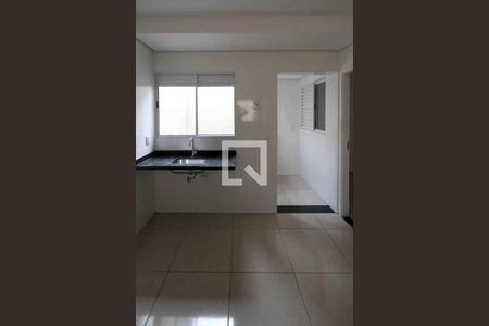Sala/cozinha de apartamento à venda com 2 quartos, 35m² em Cidade Mãe do Céu, São Paulo