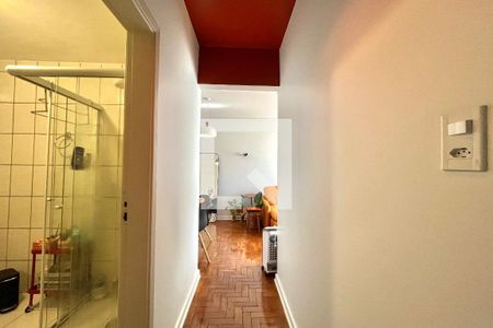 Corredor de apartamento à venda com 2 quartos, 68m² em Mirandópolis, São Paulo