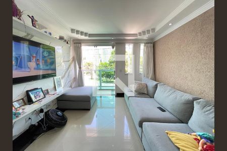 Sala de casa à venda com 3 quartos, 131m² em Jardim Ester, São Paulo