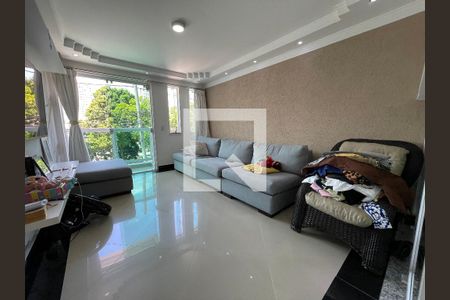 Sala de casa à venda com 3 quartos, 131m² em Jardim Ester, São Paulo
