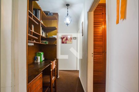 Corredor de apartamento à venda com 2 quartos, 90m² em Santa Terezinha, Santo André
