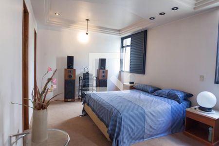 quarto  de apartamento à venda com 1 quarto, 90m² em Funcionários, Belo Horizonte